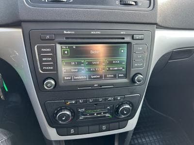 Skoda Yeti Yeti Ambition Plus Edition *Automatik*PDC*SHZ* (2013) - Photo 10