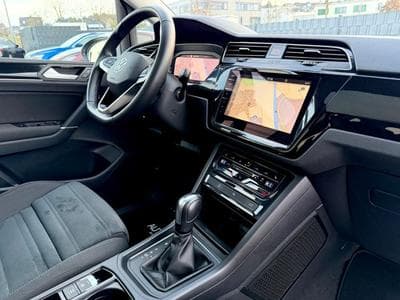VW Touran Touran 2.0 TDI DSG /NAVI/CAM/MASSAGE/GARANTIE/ (2024) - Photo 12