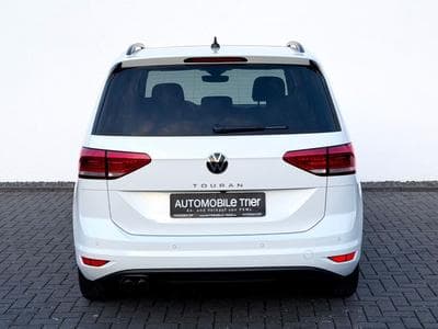 VW Touran Touran 2.0 TDI DSG /NAVI/CAM/MASSAGE/GARANTIE/ (2024) - Photo 6