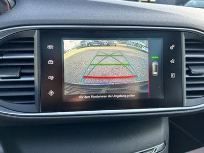 Peugeot 308 308 GT Lim. *Automatik*Navi*Kamera*LED*Panorama* (2016) - Photo 13