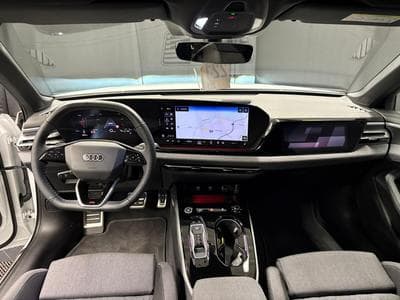 Audi A5 AVANT 40 tfsi 204cv S-Line Edition (2025) - Photo 7