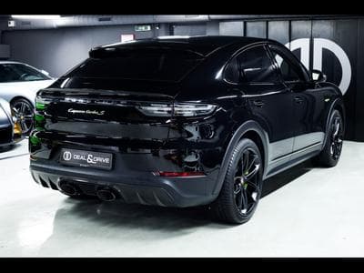 Porsche Cayenne TURBO S COUPE E-HYBRID TIPTRONIC (680 CH) – APPROVED 12/2027 (2023) - Foto 7