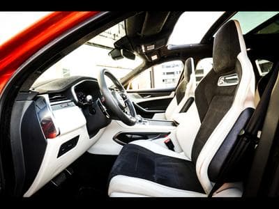 Jaguar F-Pace 5.0 SUPERCHARGED P550 SVR AWD – ORANGE ATACAMA SVO PREMIUM P (2021) - Foto 10