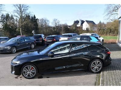 Audi A5 Avant 2.0 TDI (204) S-Line X2 S-Tronic MATRIX SIDE NEUVE (2025) - Photo 3