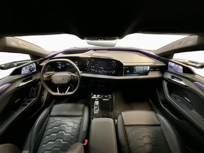 Audi S6 e-tron Tech-pro+P.Winter+AHK+LM21 (2025) - Photo 2