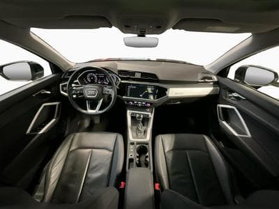 Audi Q3 S-Line+35TFSI+S-Tronic+Pano (2022) - Photo 2
