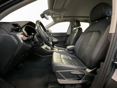 Audi Q3 S-Line+35TFSI+S-Tronic+Pano (2022) - Photo 9