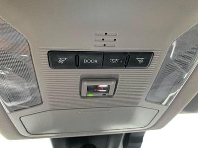 Toyota RAV 4 Premium (2021) - Photo 14