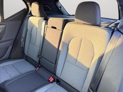 Volvo XC40 B3 Plus Dark / Essence (2024) - Photo 13