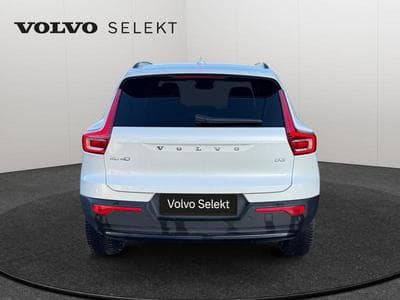 Volvo XC40 B3 Plus Dark / Essence (2024) - Foto 6