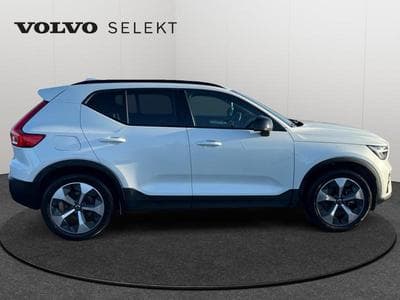 Volvo XC40 B3 Plus Dark / Essence (2024) - Photo 7