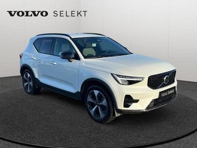 Volvo XC40 B3 Plus Dark / Essence (2024) - Photo 8