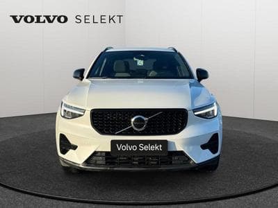 Volvo XC40 B3 Plus Dark / Essence (2024) - Foto 9