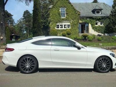 Mercedes C 220 AMG Line (2016) - Foto 1
