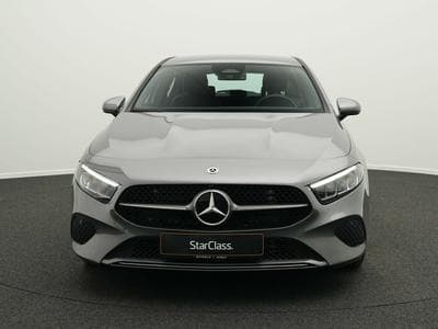 Mercedes A 180 d Progressive Line Advanced (2024) - Photo 2