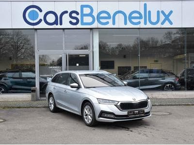 Skoda Octavia Combi 1.4 TSI PHEV DSG LANE GPS CAM KESSY 1° MAIN (2023) - Photo 1