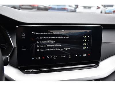 Skoda Octavia Combi 1.4 TSI PHEV DSG LANE GPS CAM KESSY 1° MAIN (2023) - Photo 14