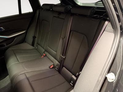 BMW 320 xDrive Touring (2025) - Photo 13