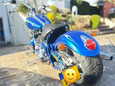 Harley-Davidson Rocker C (2010) - Photo 1