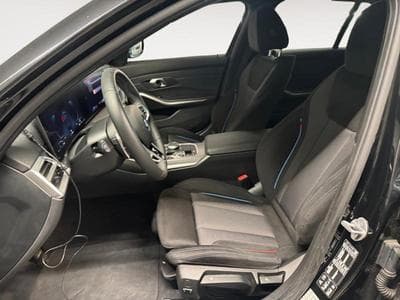 BMW 330 xDrive Touring (2025) - Photo 6