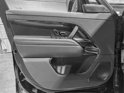 Land-Rover Range Rover Sport P635 SV EDITION ONE/ FULL CARBON / ECHANGE;REPRISE POSSIBLE (2024) - Photo 13