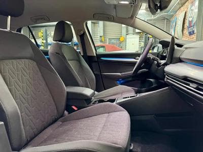 VW Golf (2025) - Foto 8