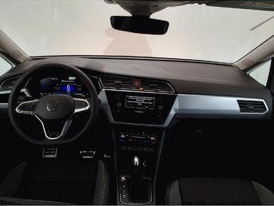 VW Touran (2025) - Foto 11