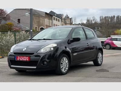 Renault Clio 1.5 (2011) - Photo 1