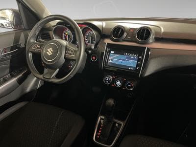 Suzuki Swift 1.2 GLX (2024) - Photo 7