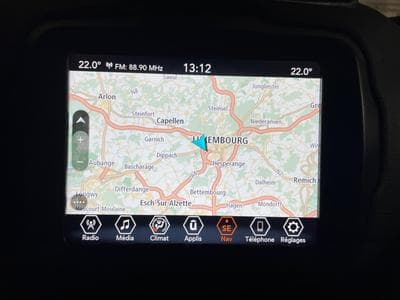 Jeep Renegade 1.3 LIMITED (2022) - Photo 3