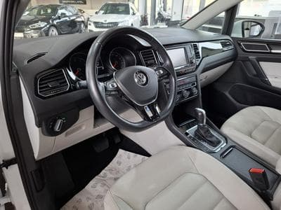 VW Golf 1.4TSI DSG Highline BlueMotion,1Hand,NAVI,CAMERA,PDC,LEDER,L (2015) - Foto 10