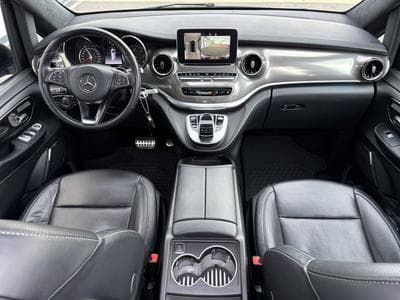 Mercedes V 300 V300 D LANG 4MATIC AMG LINE/ EXCLUSIVE/AHK/FULL/7 PLACES (2020) - Photo 7