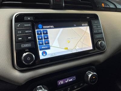 NISSAN Micra 0.9 IG-T 90ch N-Connecta (2018) - Photo 9