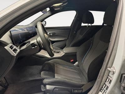 BMW 330 xDrive Touring (2025) - Photo 6