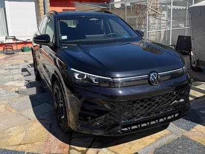 VW Tiguan R-Line (2024) - Photo 1