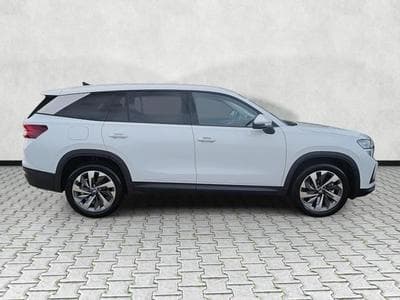 Skoda Kodiaq 1.5 TSI mHEV 110 kW Selection (2025) - Photo 8