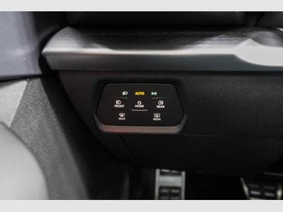 Cupra Leon ST 2,0 TSI (2025) - Photo 11