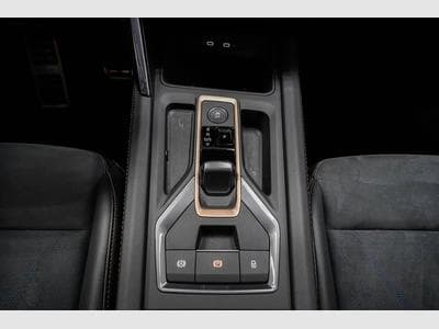 Cupra Leon ST 2,0 TSI (2025) - Photo 12