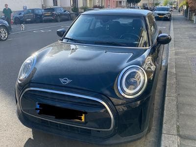 Mini One (2022) - Photo 1