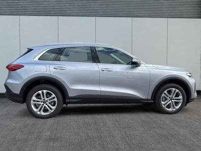 Audi Q5 Basis (2025) - Photo 7