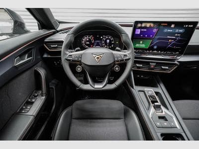 Cupra Formentor 1,5 eTSI DSG (2025) - Photo 7