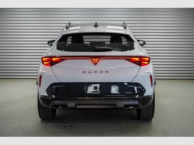 Cupra Formentor 1,5 eTSI DSG (2025) - Photo 3