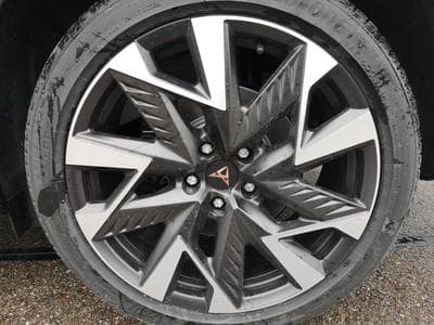 Cupra Formentor VZ 2.0 TSI 245 kW 4Drive (2025) - Foto 4