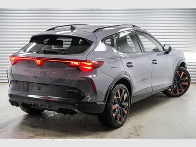 Cupra Formentor 2,0 TSI DSG (2025) - Photo 2