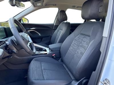 Audi Q5 Basis (2025) - Photo 9