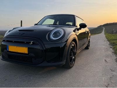 Mini Cooper SE (2022) - Foto 1