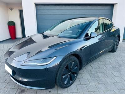 Tesla Model 3 tesla model 3 Highland standard rwd (2023) - Photo 1