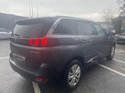Peugeot 5008 7 places (2019) - Photo 6