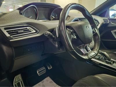 Peugeot 308 1.5 BLUEHDI 130 SW GT LINE AUTO PANO CUIR NAVI (2020) - Photo 11