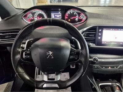 Peugeot 308 1.5 BLUEHDI 130 SW GT LINE AUTO PANO CUIR NAVI (2020) - Photo 8